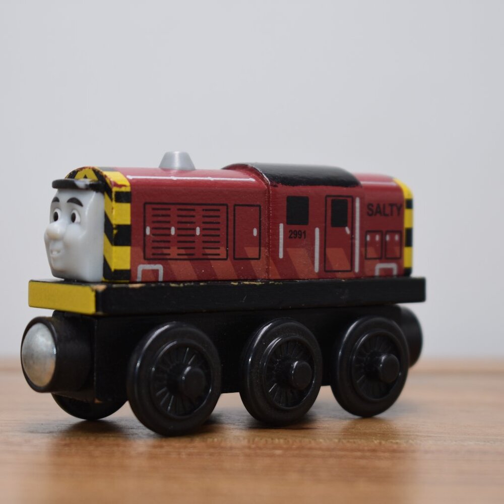 Salty Wooden Railway Thomas the Train Tank Engine Friends Red Yellow 2003 VTG - Picture 3 of 7